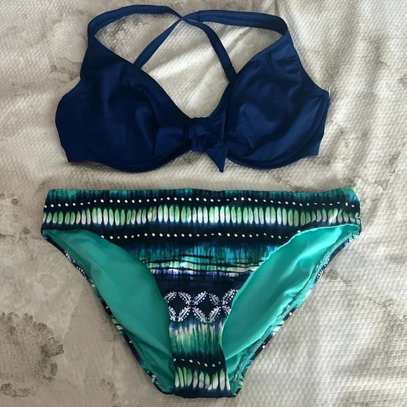 Blue Rod Beattie Kore Tie Front Bikini Top Size 34DD and Bikini Bottom Size 8 - Picture 7 of 10
